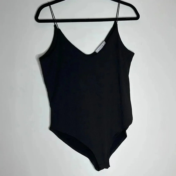 Gaze Black Bodysuit - Picture 1 of 5